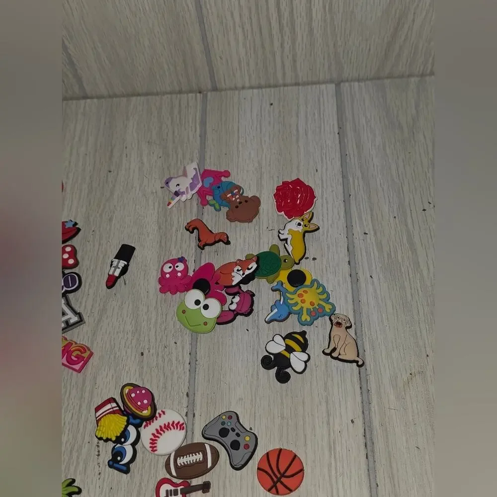 Crocs Shoe Button Charms Jibitz Lot Everything Pictured